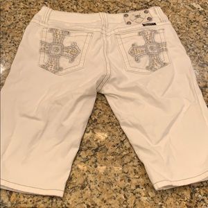 Miss Me capris size 30